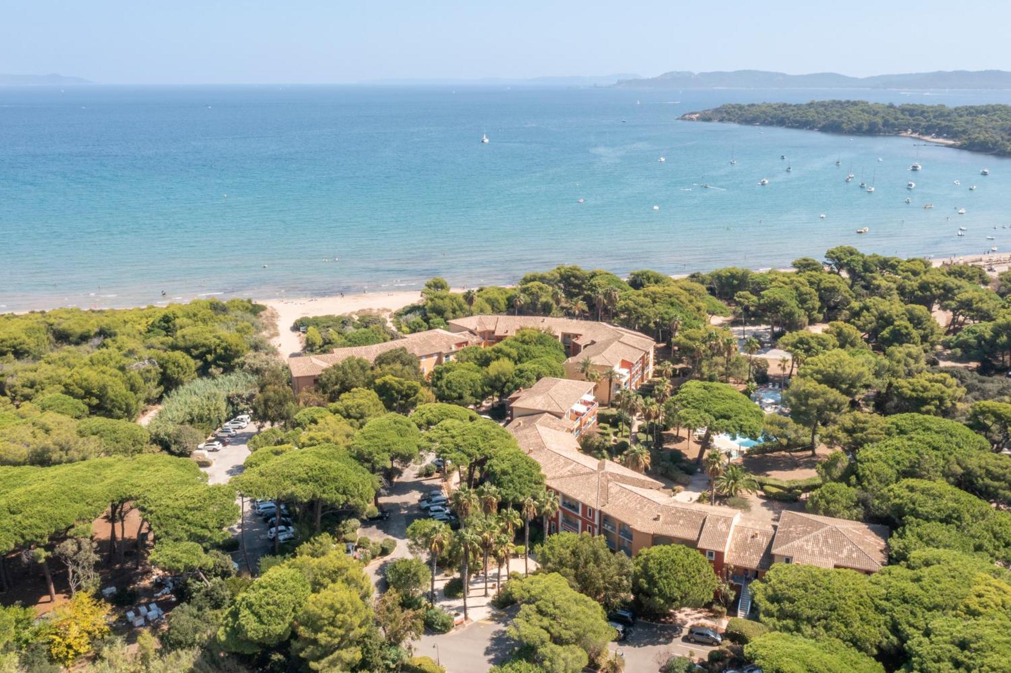 Residence Pierre & Vacances La Pinede Hyeres Exterior photo