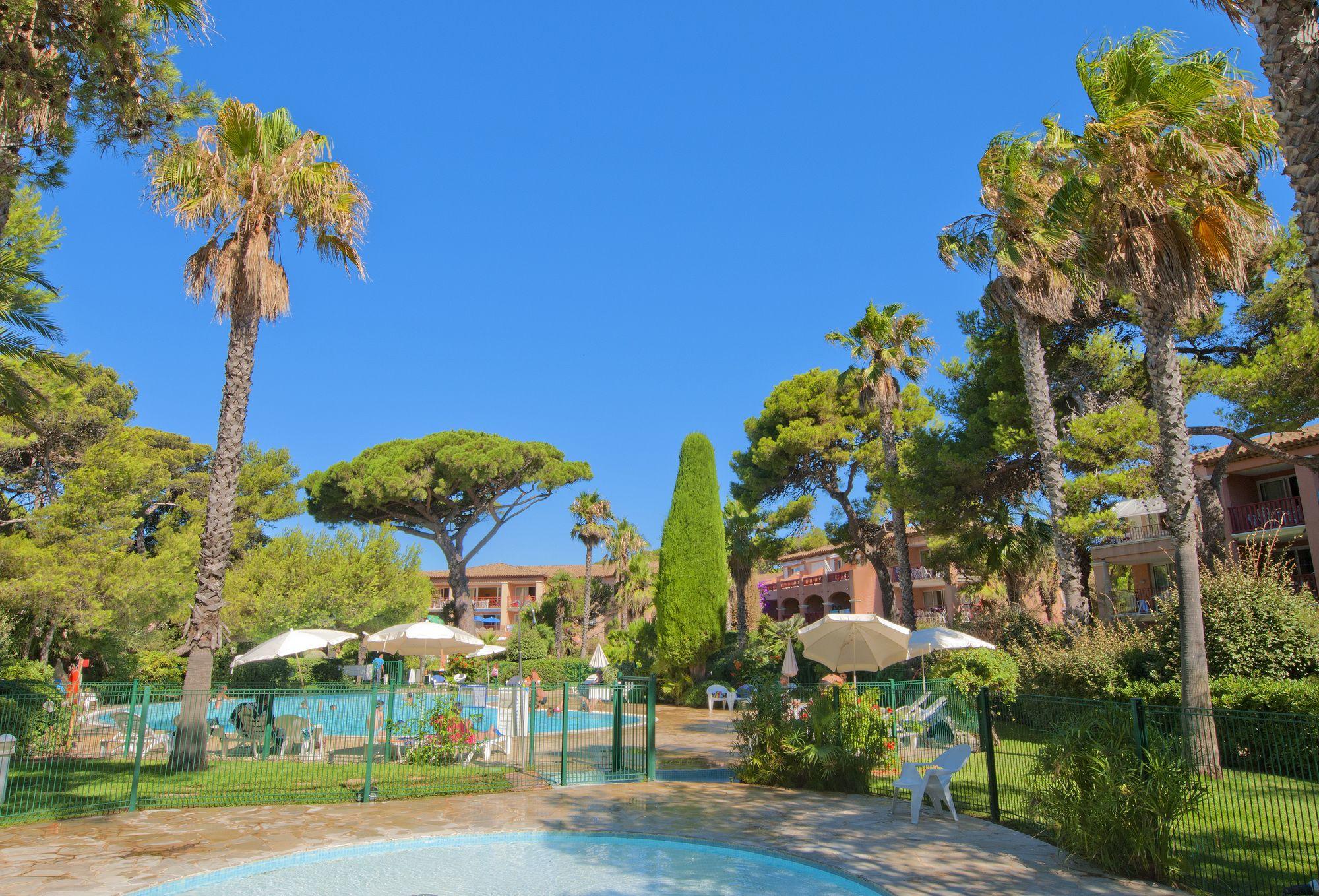Residence Pierre & Vacances La Pinede Hyeres Exterior photo